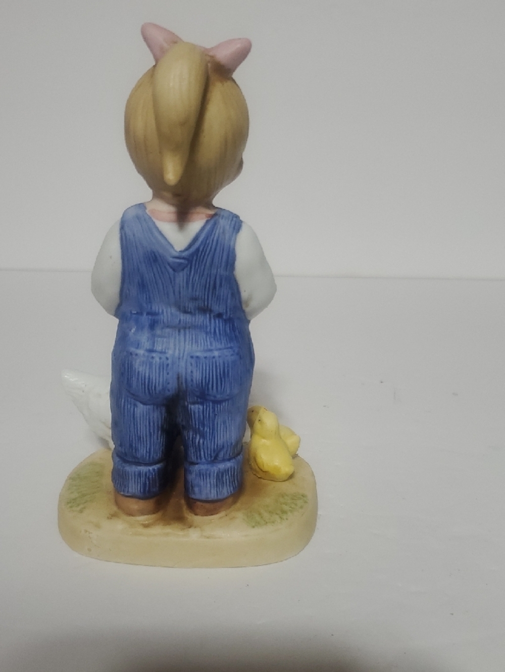 Homco Denim Days White Porcelain Figurine with Blue Overalls and Pink Bow - Picture 3 of 4
